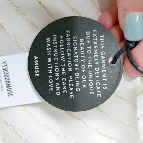 Amuse Society NWT Sunset Dreams Mini Shift Dress Womens S‎ Cream Metallic Beach - Picture 13 of 13